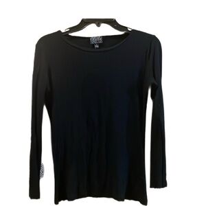 Hmm black long sleeve tee size medium